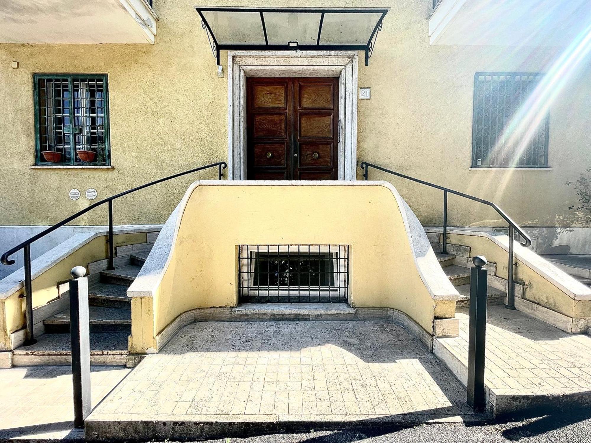 Vatican Home Holidays ローマ エクステリア 写真